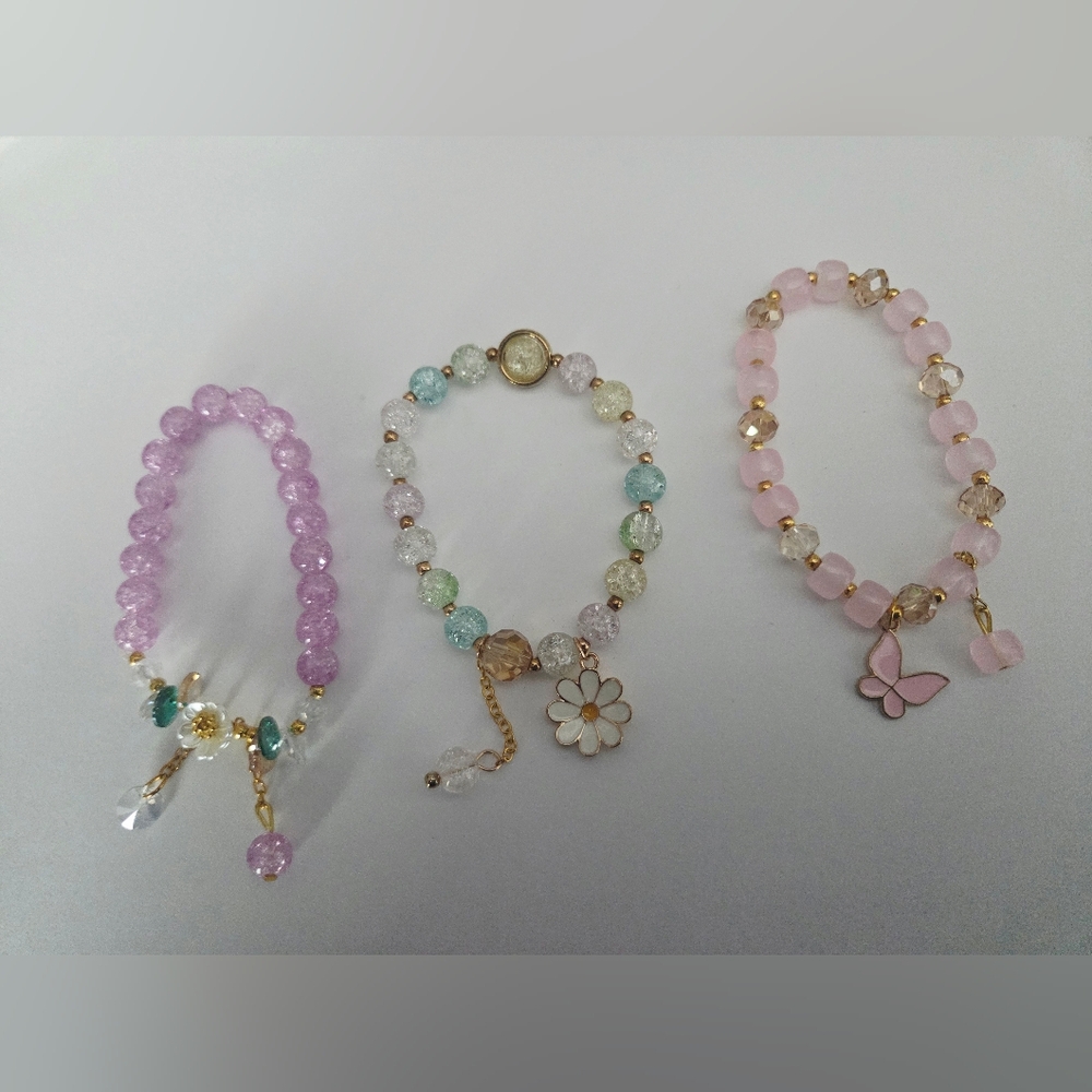 Multi-Color Beaded Daisy Charm Bracelet - Women Jewelry